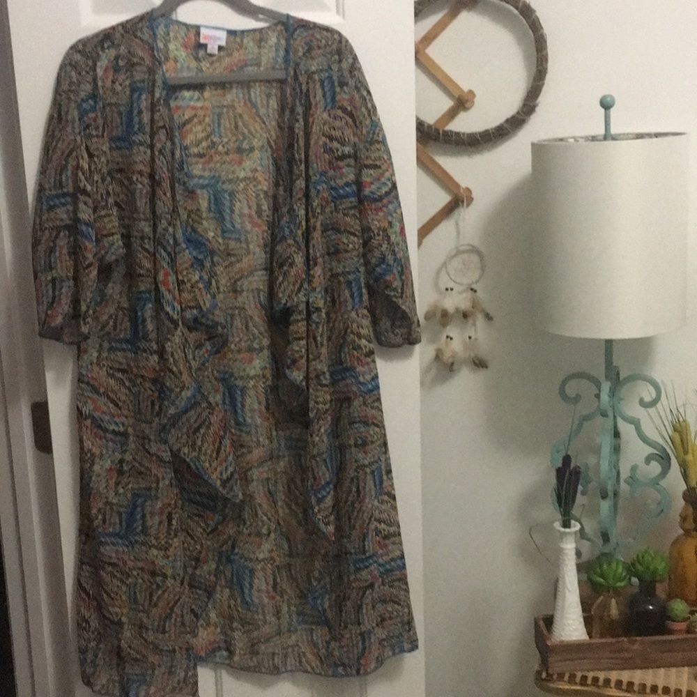 LuLaRoe Shirley Kimono Cardigan Size M Medium Multicolor Abstract Sheer Duster